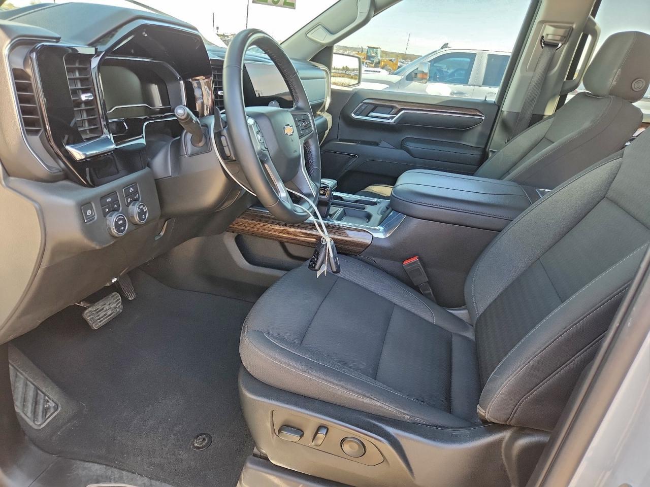 2023 Chevrolet Silverado K1500 LT