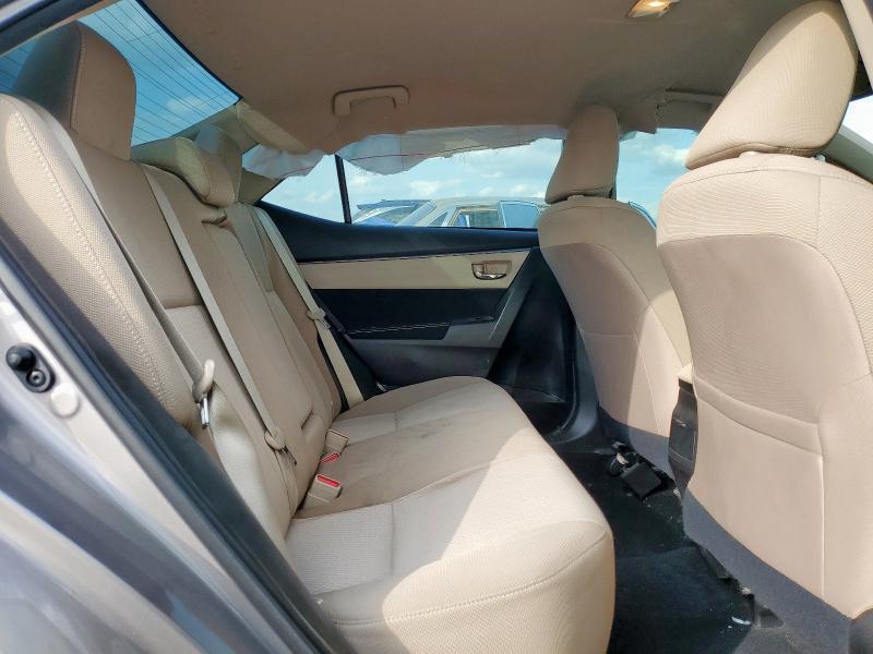 2015 Toyota Corolla le Plus