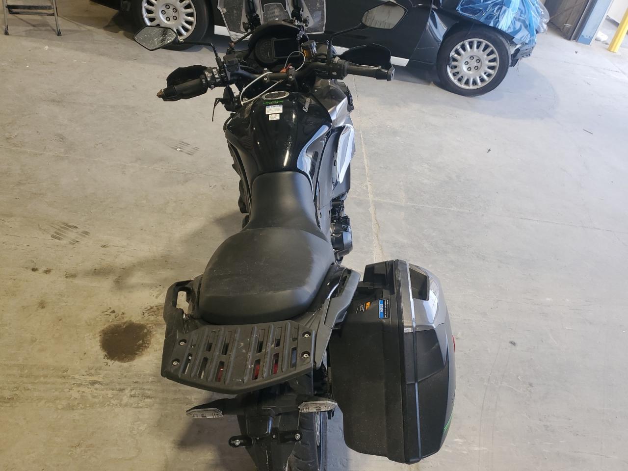 2025 Kawasaki LZ1100 C