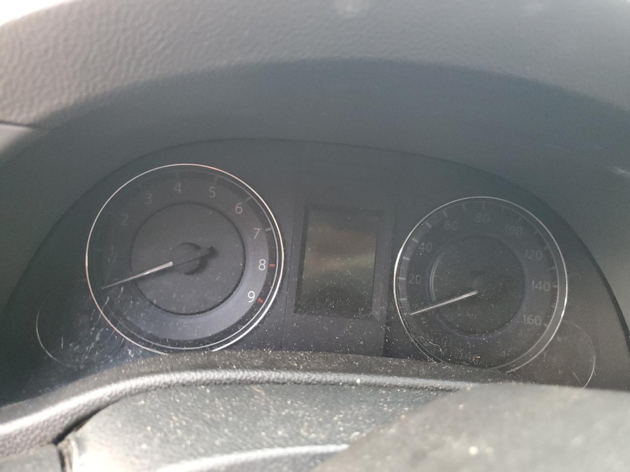 2011 Infinity G25 Sedan x