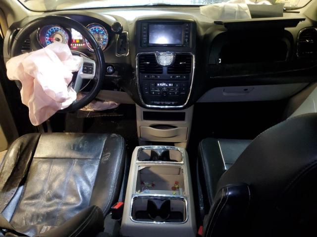 2016 Chrysler Town & Country Touring l