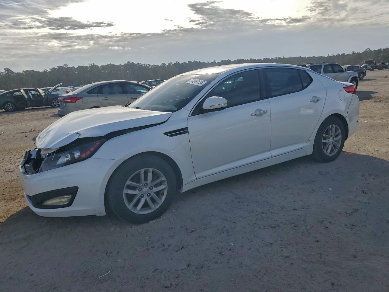 2013 KIA Optima lx