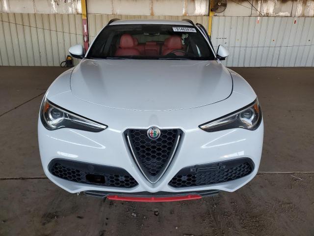 2018 Alfa Romeo Stelvio ti Sport