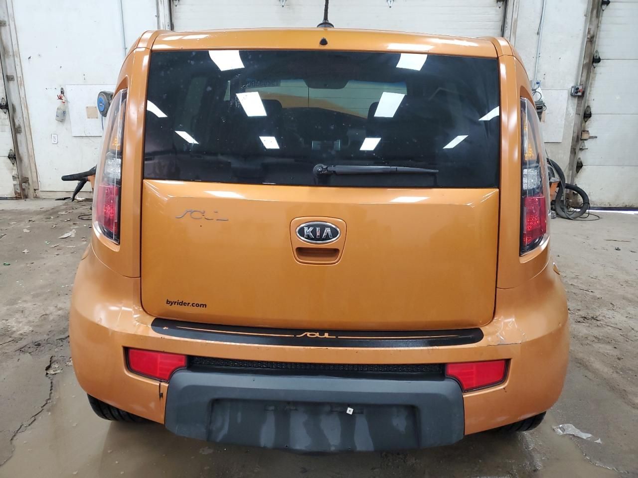 2011 KIA Soul +