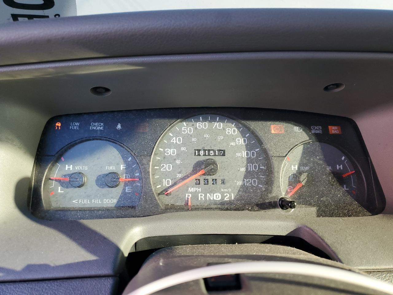 2005 Mercury Grand Marquis gs