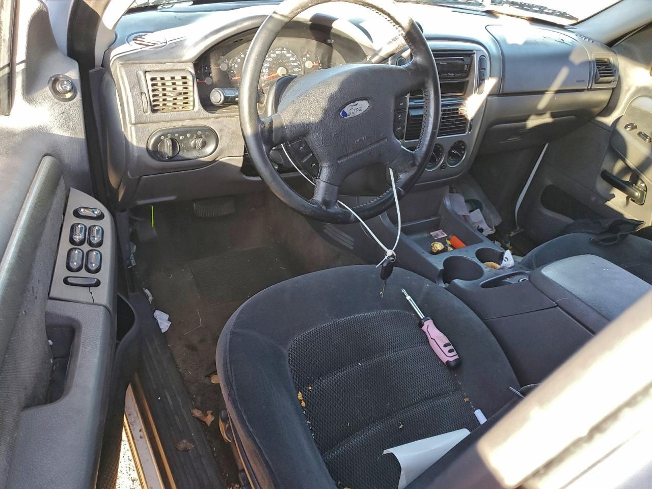 2003 Ford Explorer xlt
