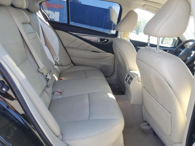 2016 Infiniti Q50 Premium