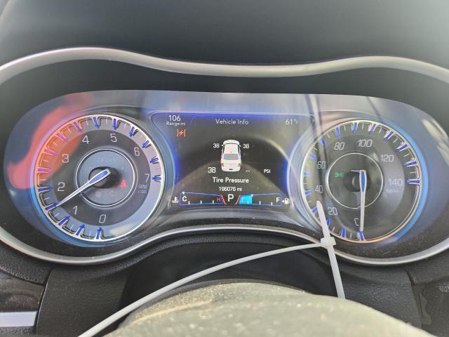 2015 Chrysler 300 Limited
