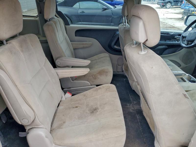 2012 Chrysler Town & Country Touring