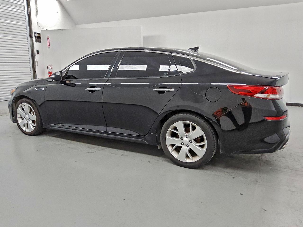2019 KIA Optima s