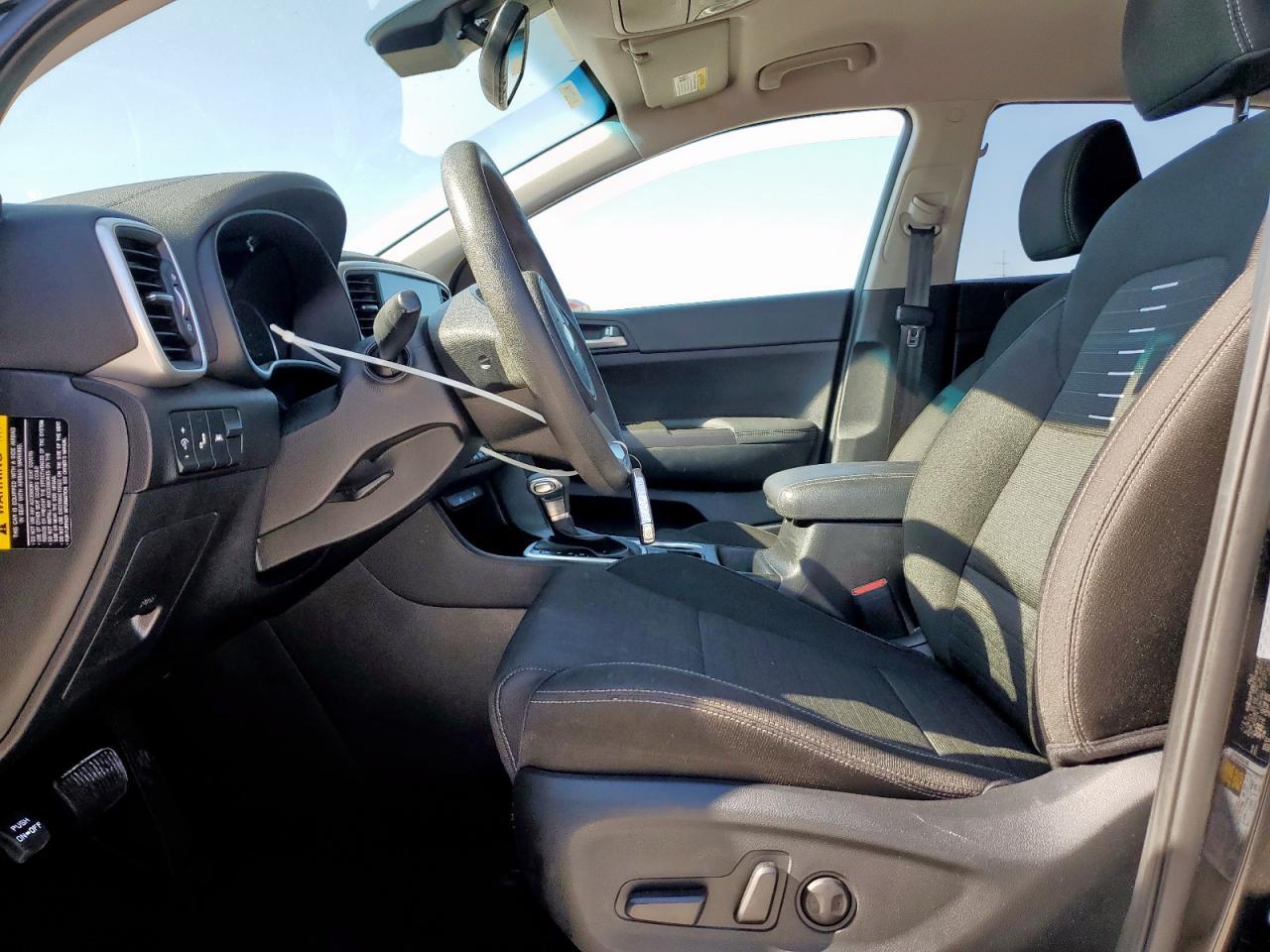 2022 KIA Sportage lx