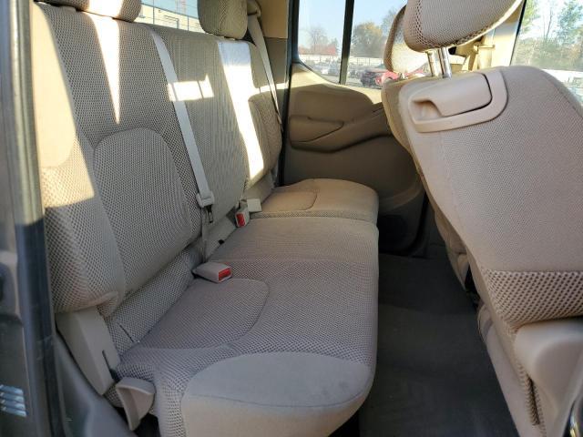 2008 Nissan Frontier Crew cab le