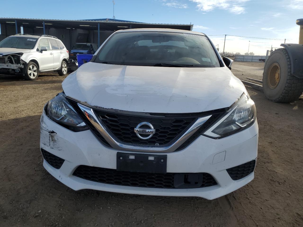 2019 Niss Sentra sv
