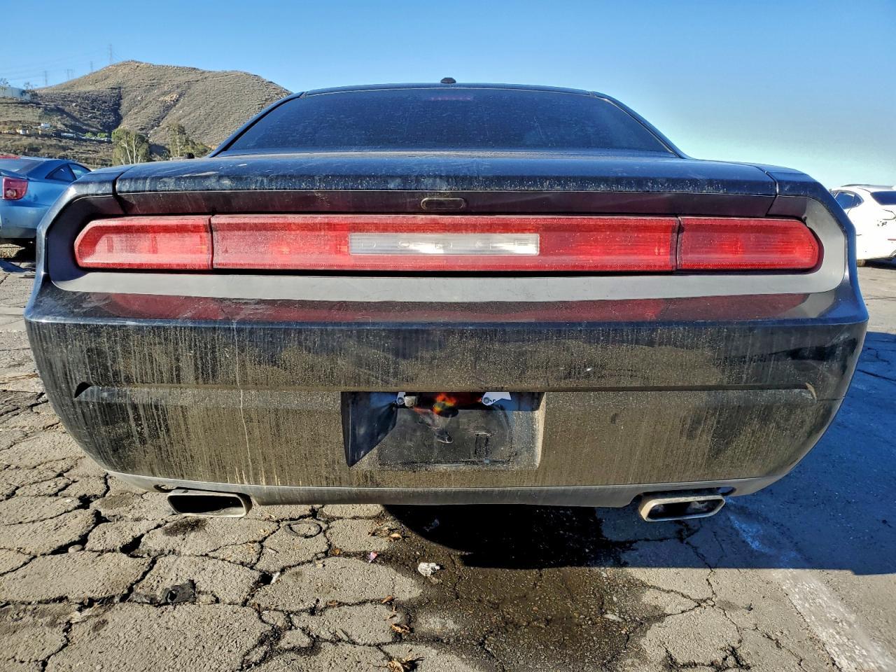 2014 Dodge Challenger sxt