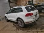 2015 Volkswagen Touareg V6