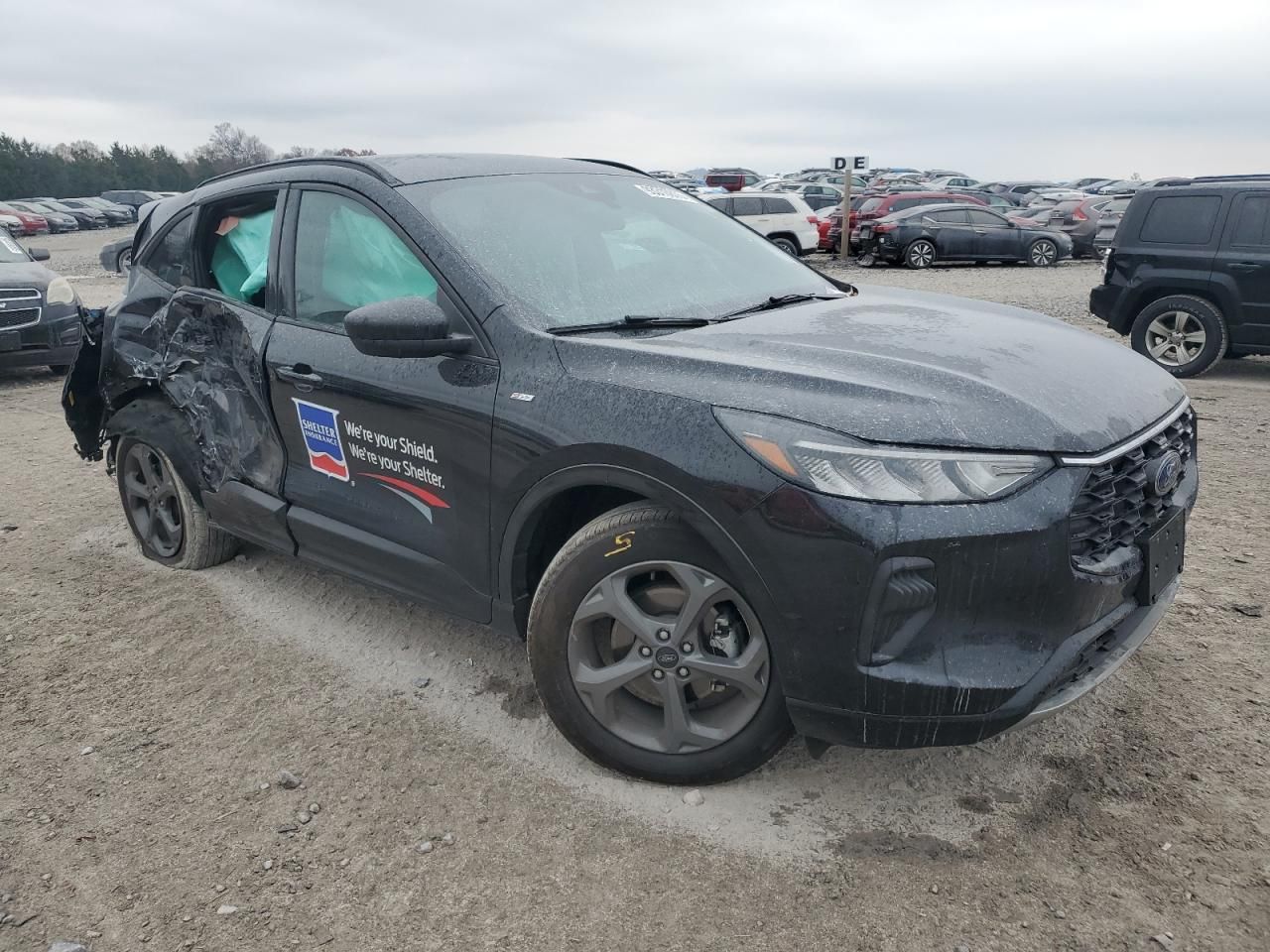 2024 Ford Escape st Line