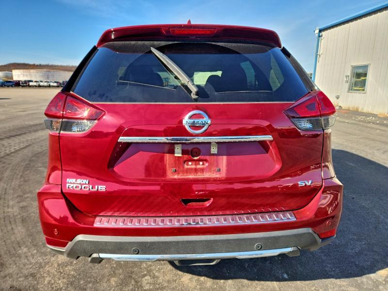 2020 Nissan Rogue sv