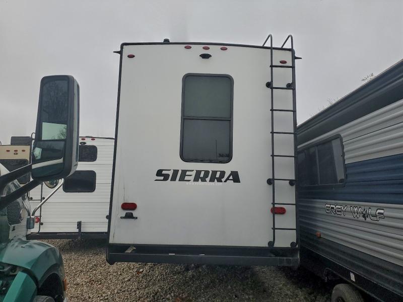 2021 Sierra RA
