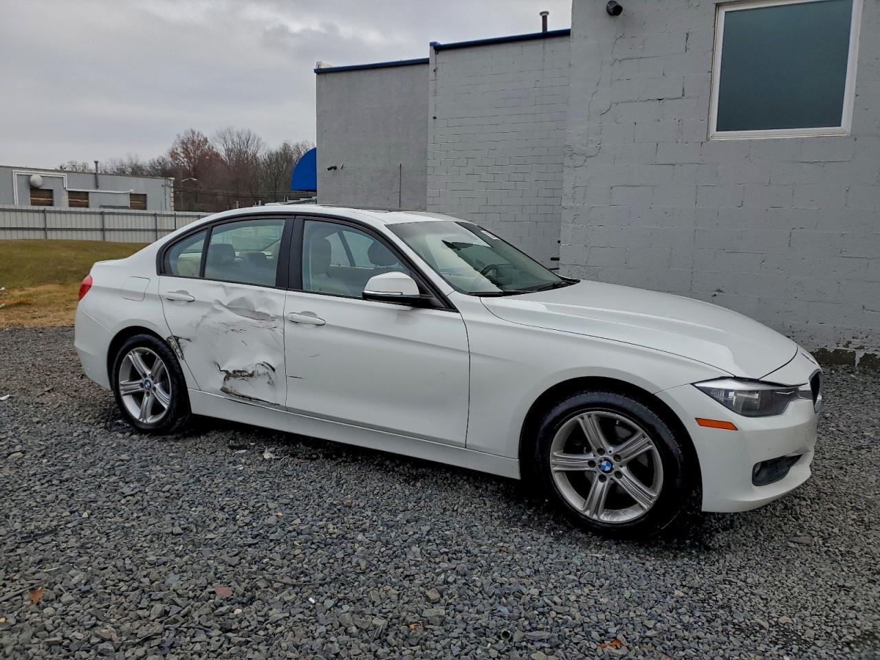 2014 BMW 320 i Xdrive