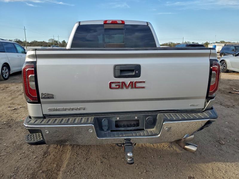 2018 GMC Sierra K1500 slt