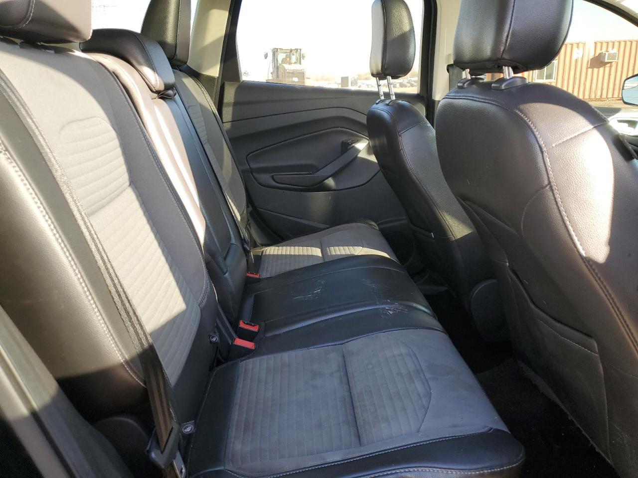 2018 Ford Escape se