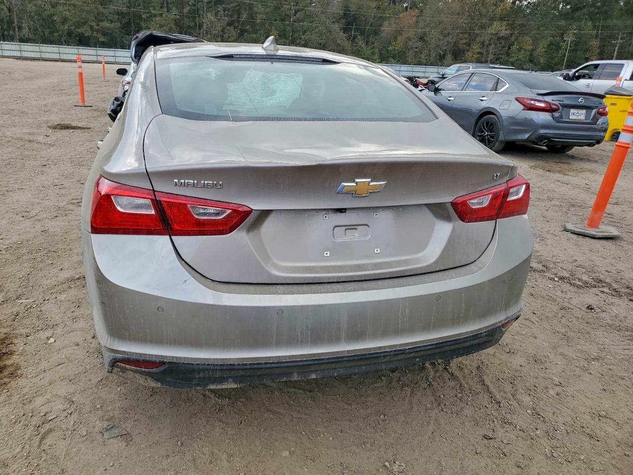 2024 Chevrolet Malibu lt