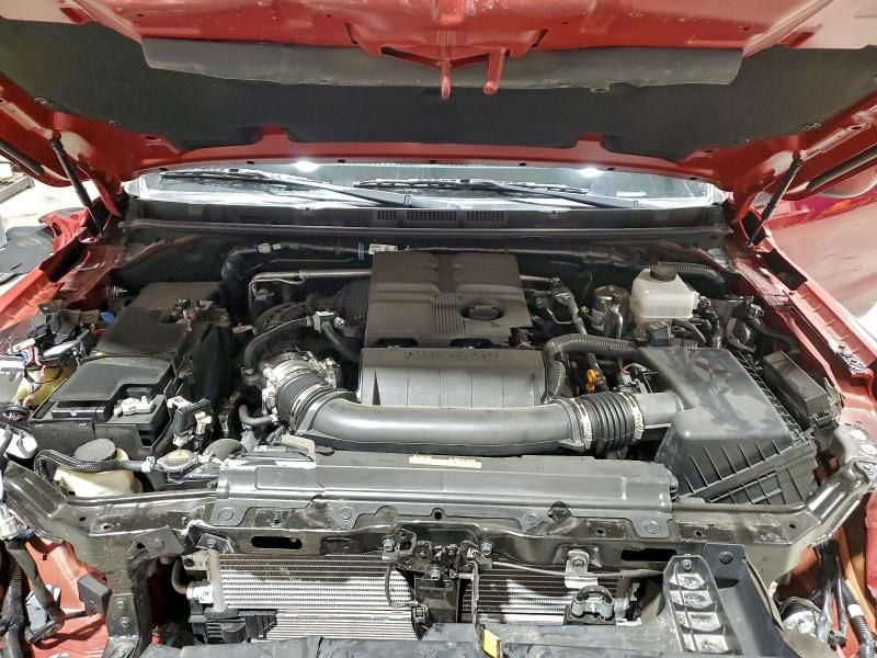 2025 Nissan Frontier s