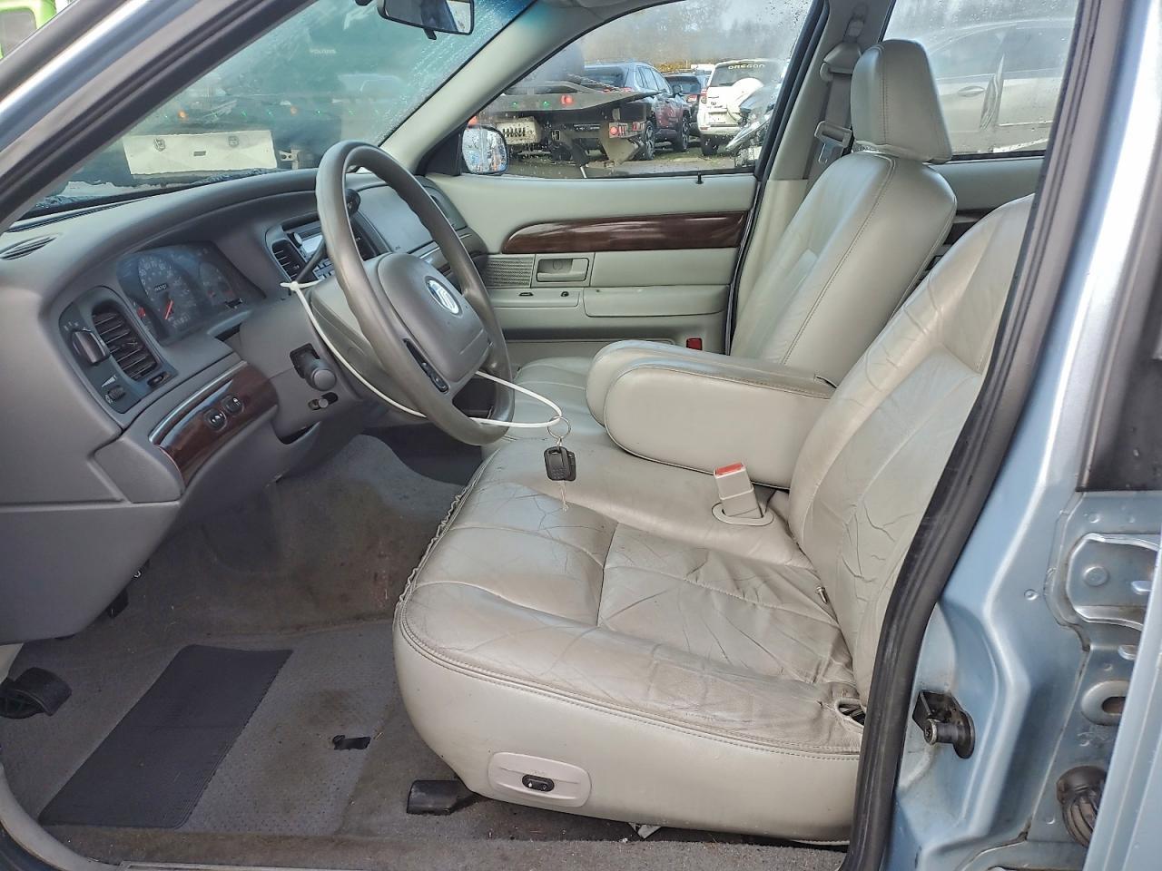 2003 Mercury Grand Marquis gs