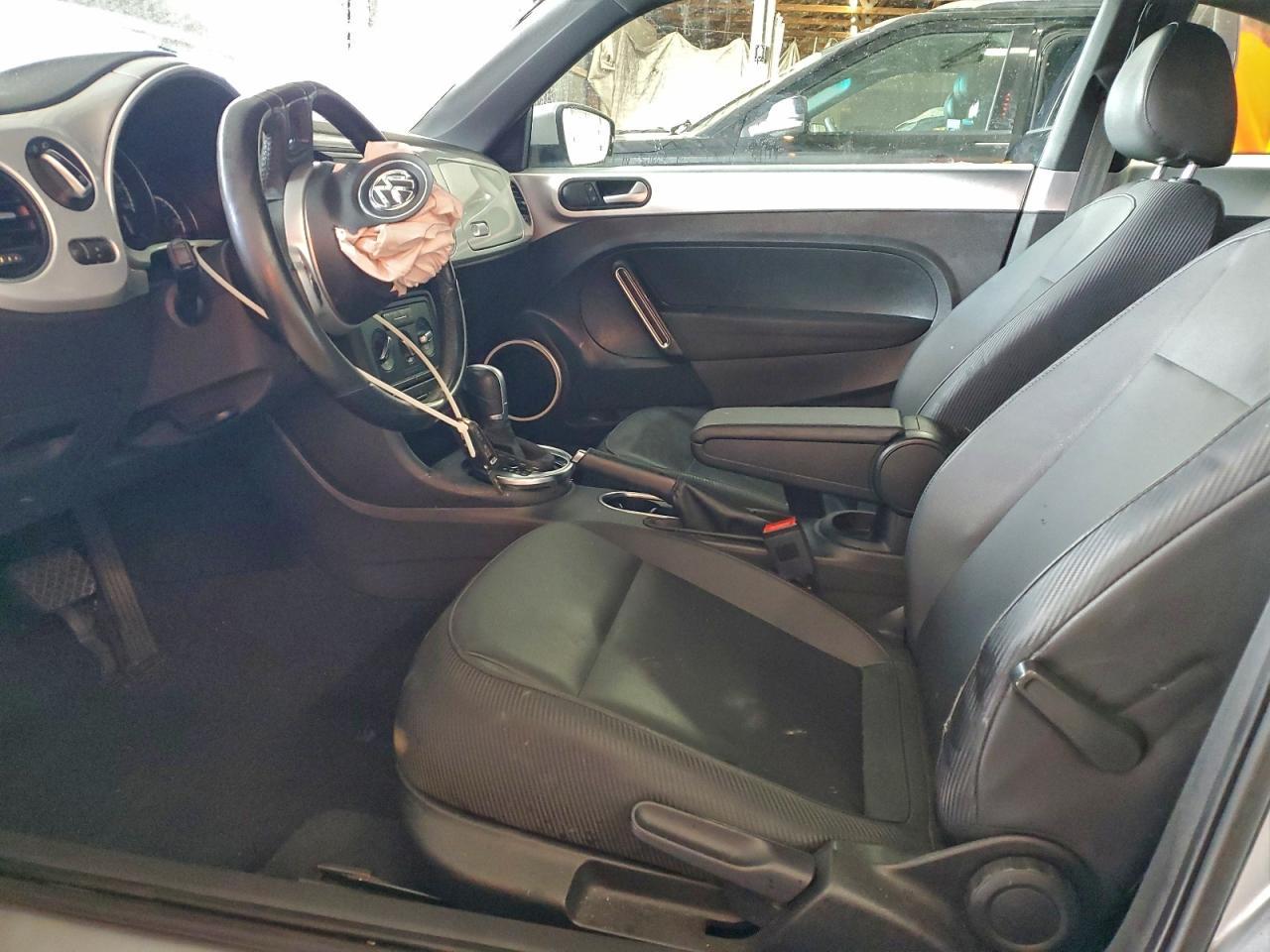 2015 Volkswagen Beetle 1.8t