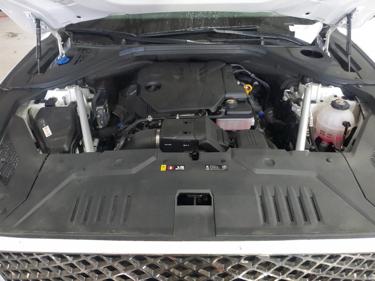 2023 Genesis Gv70 Base