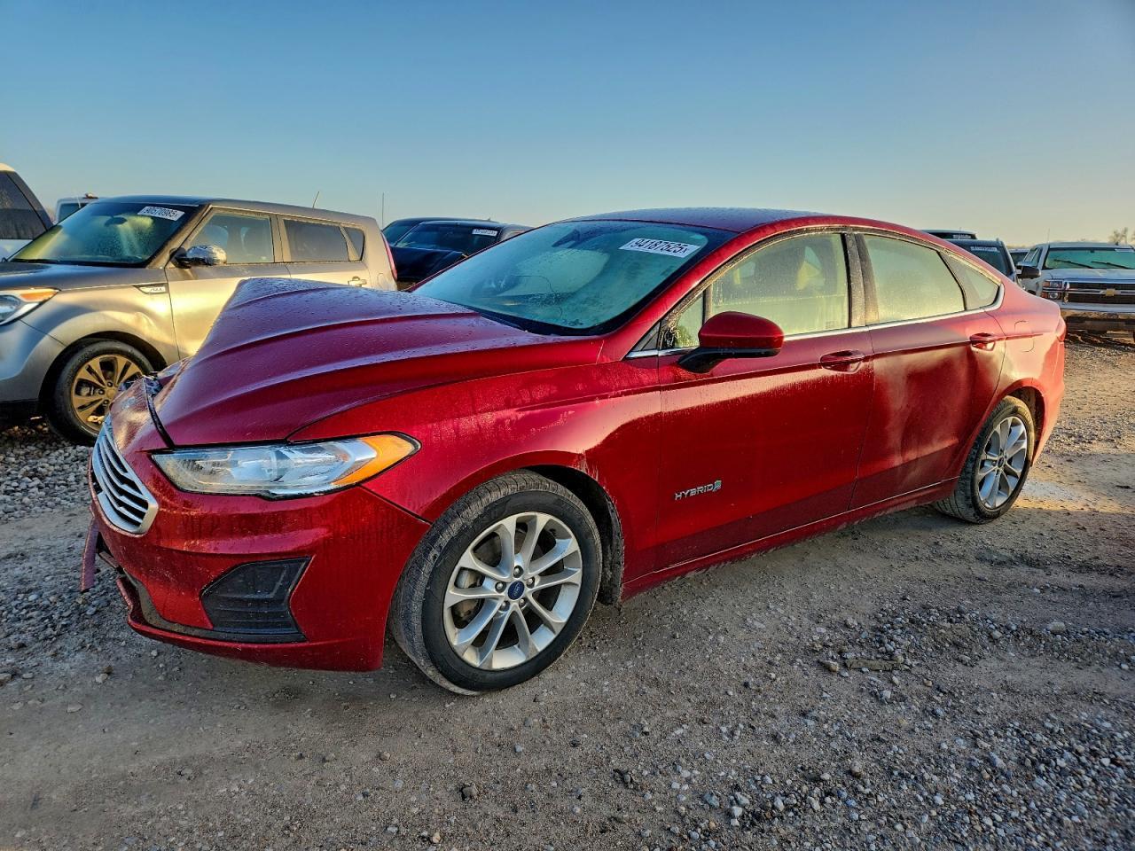 2019 Ford Fusion se