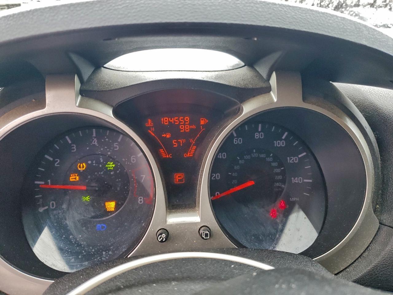 2011 Nissan Juke s