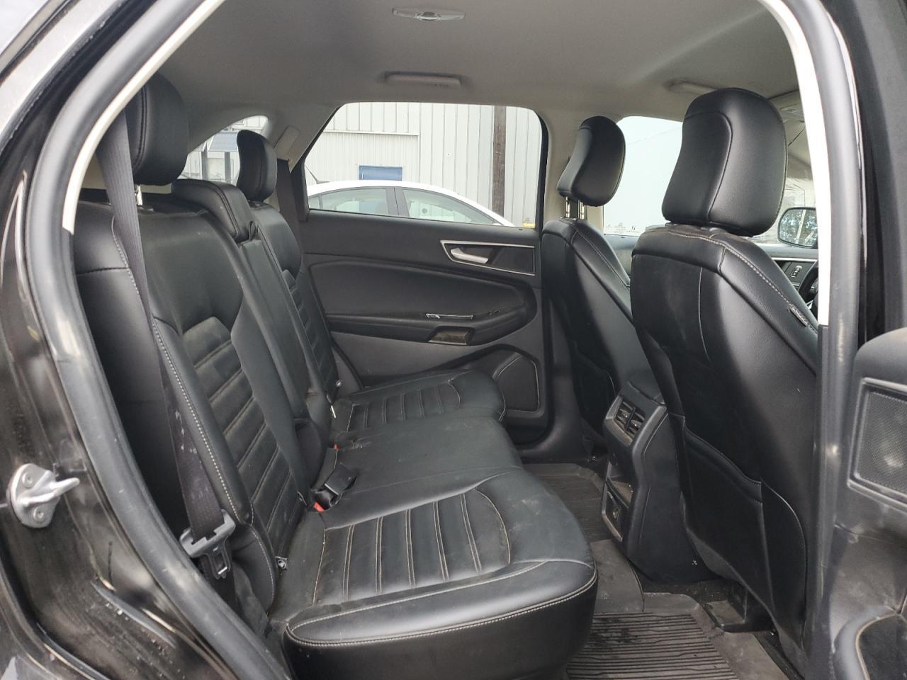 2020 Ford Edge sel