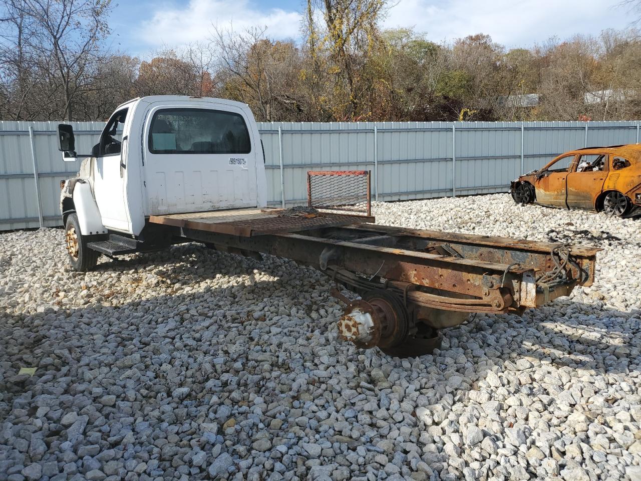 2005 GMC C5500 Truck Cab AND Chassis