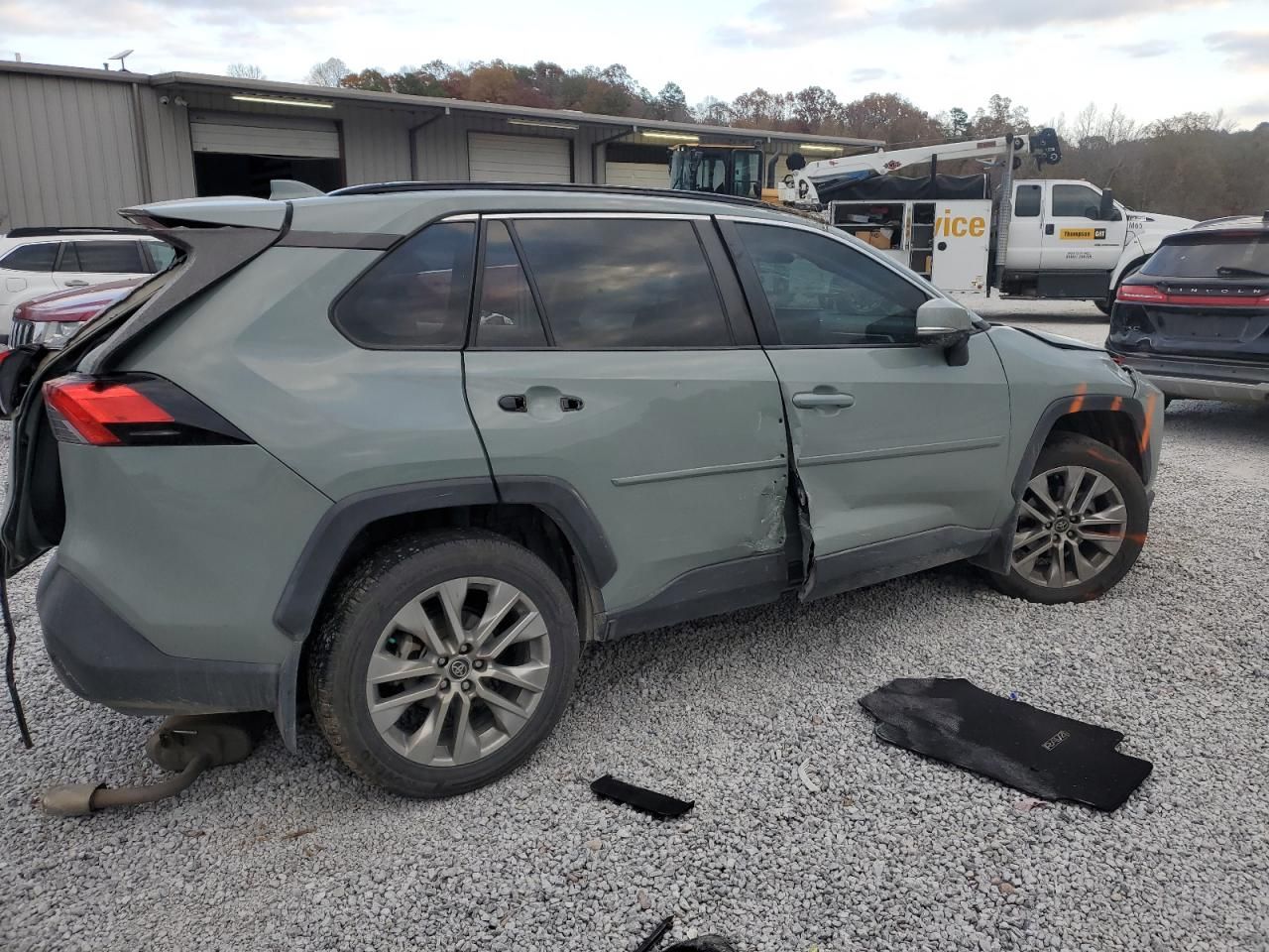 2020 Toyota Rav4 xle Premium