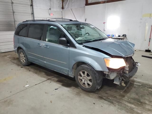 2009 Chrysler Town & Country Touring