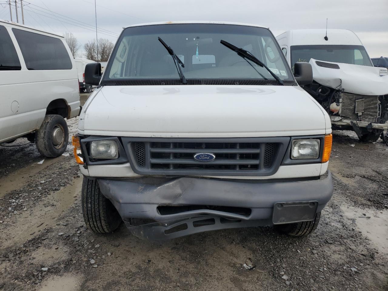 2006 Ford Econoline Wagon XL E
