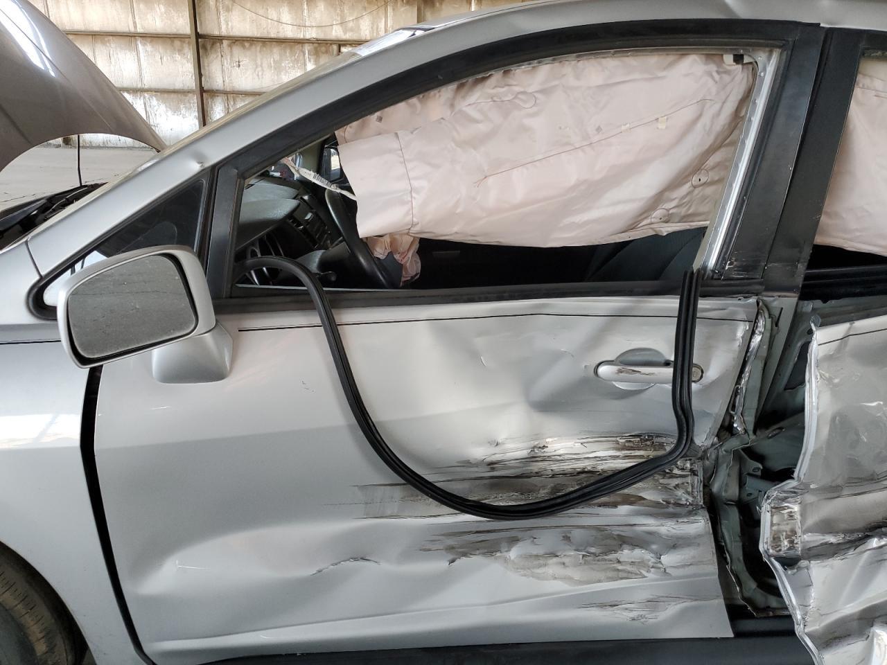 2012 Nissan Versa s