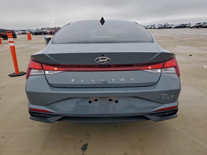 2022 Hyundai Elantra