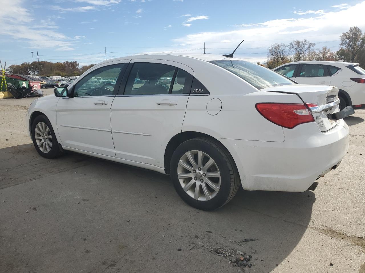2013 Chrysler 200 Touring