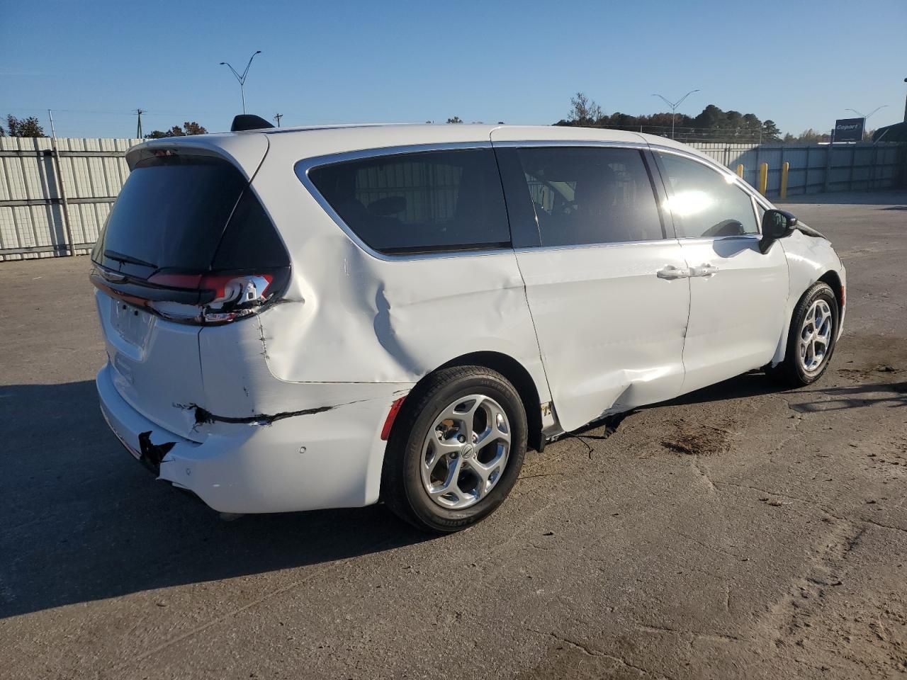 2024 Chrysler Pacifica Limited