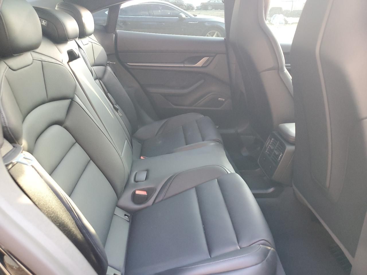 2025 Porsche Taycan 4S