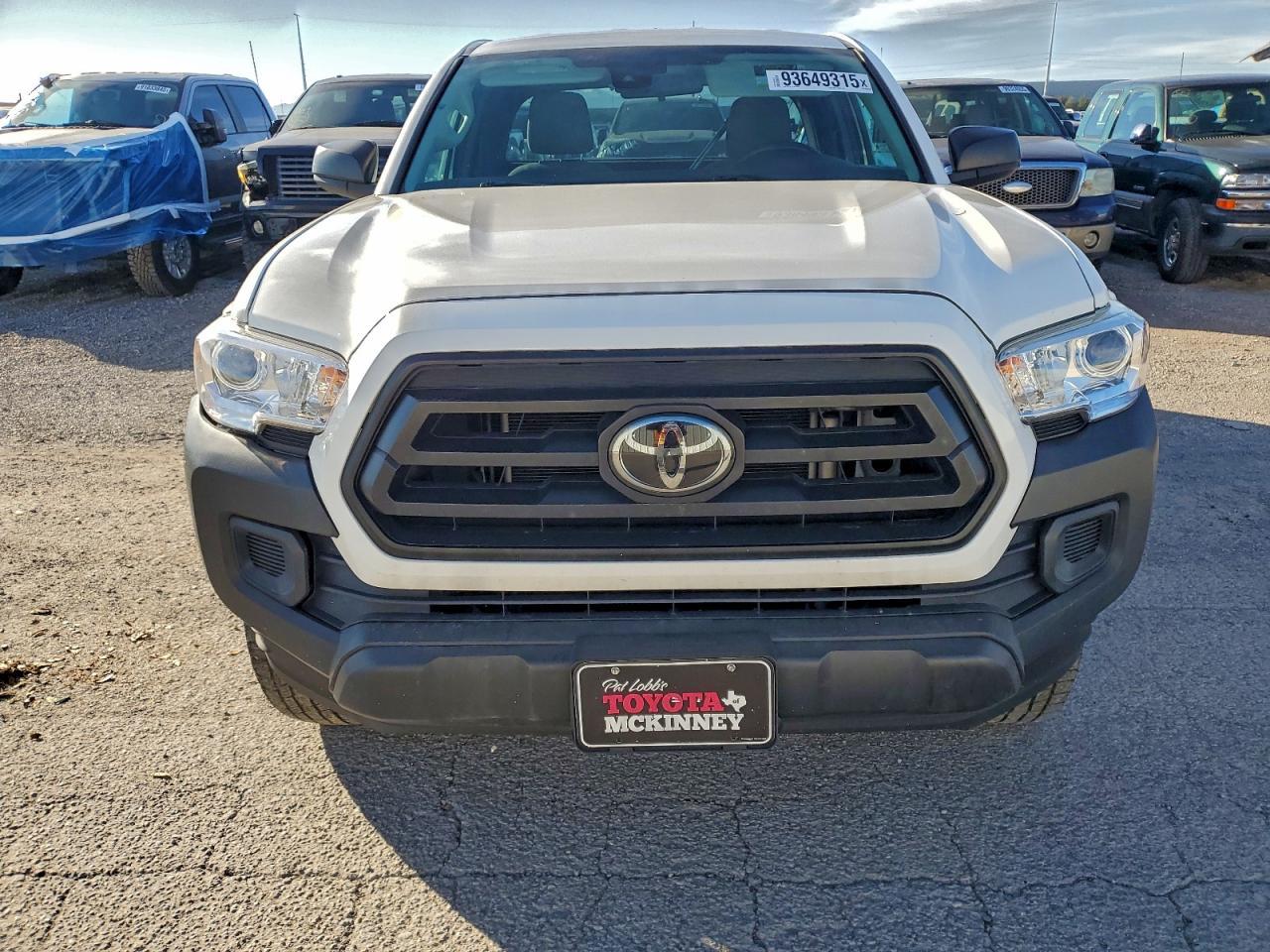 2022 Toyota Tacoma SR