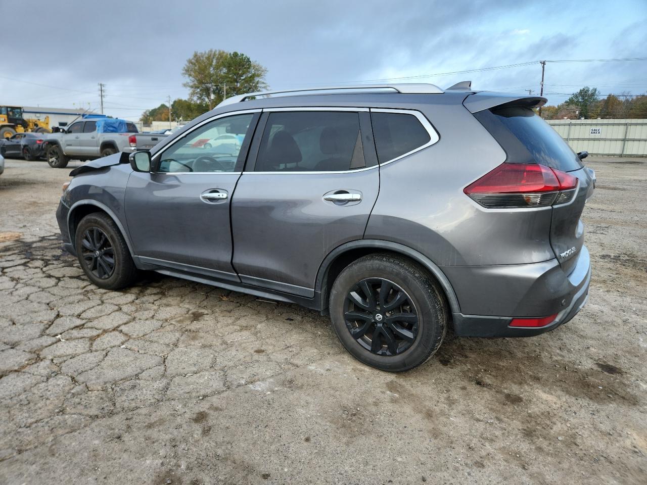 2020 Nissan Rogue s