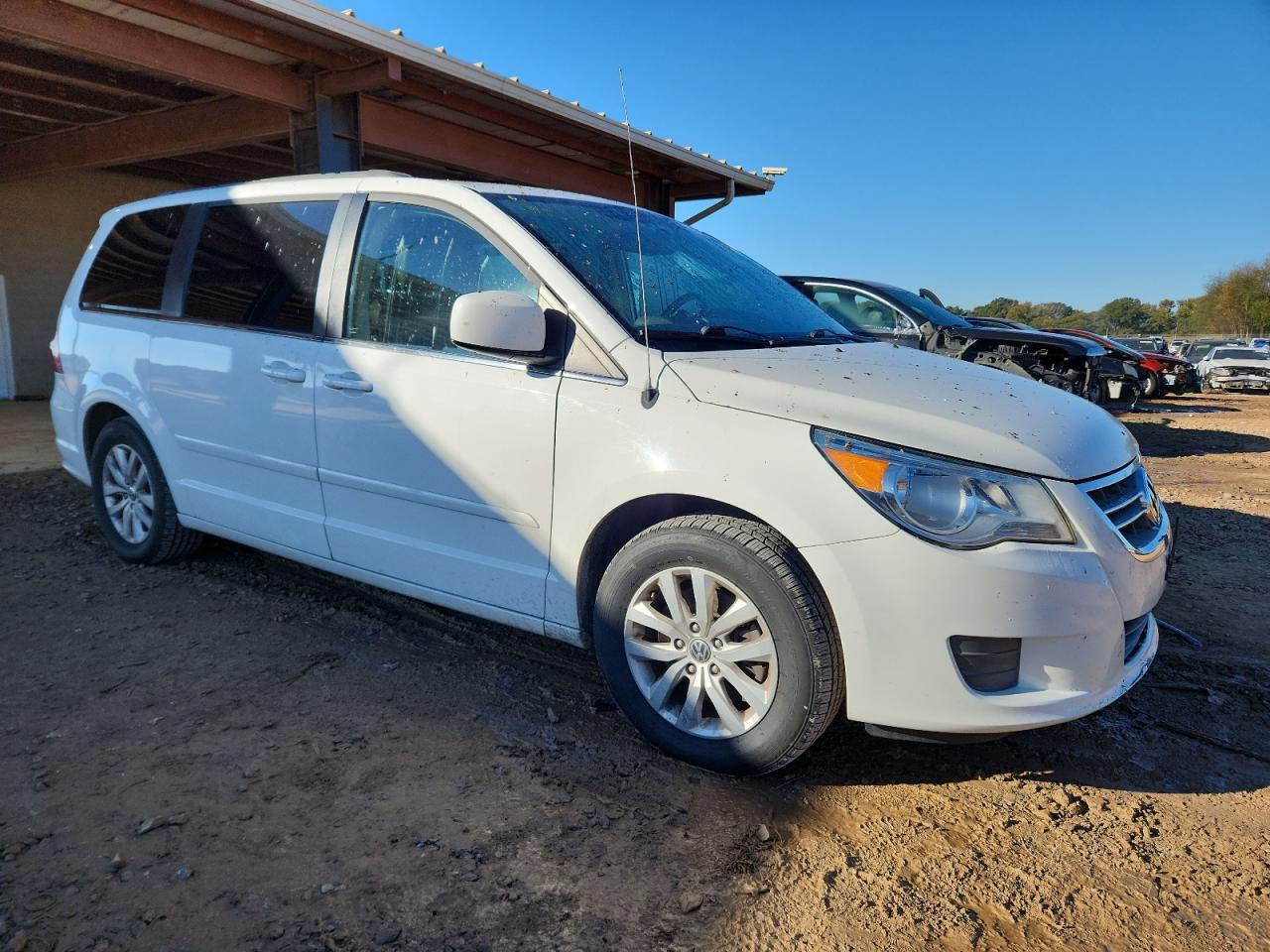 2012 Volkswagen Routan se