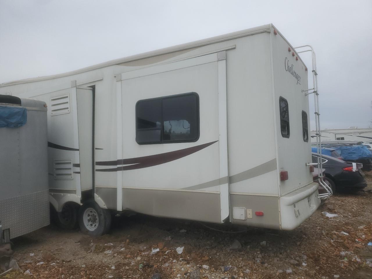 2008 Keystone Challenger Camper