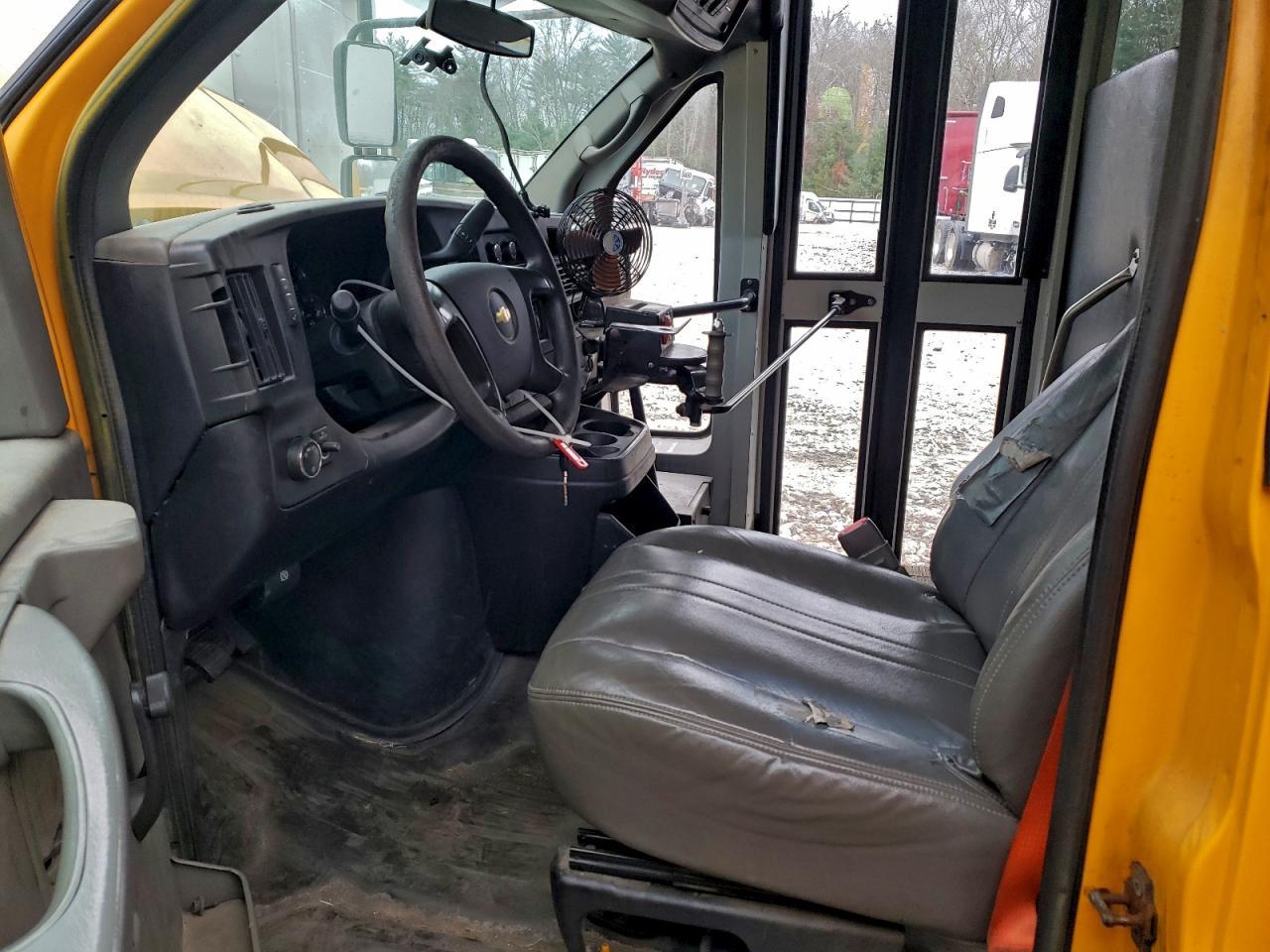 2014 Chev Rolet Express School Bus