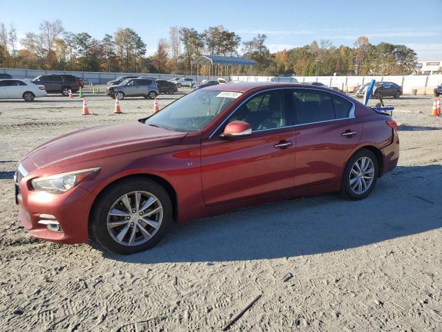 2015 Infiniti Q50 Base