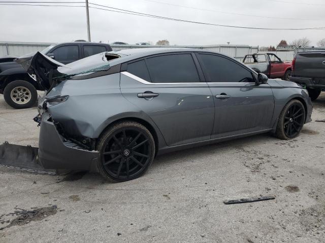 2020 Nissan Altima sr