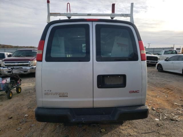 2015 GMC Savana 2500 Delivery van
